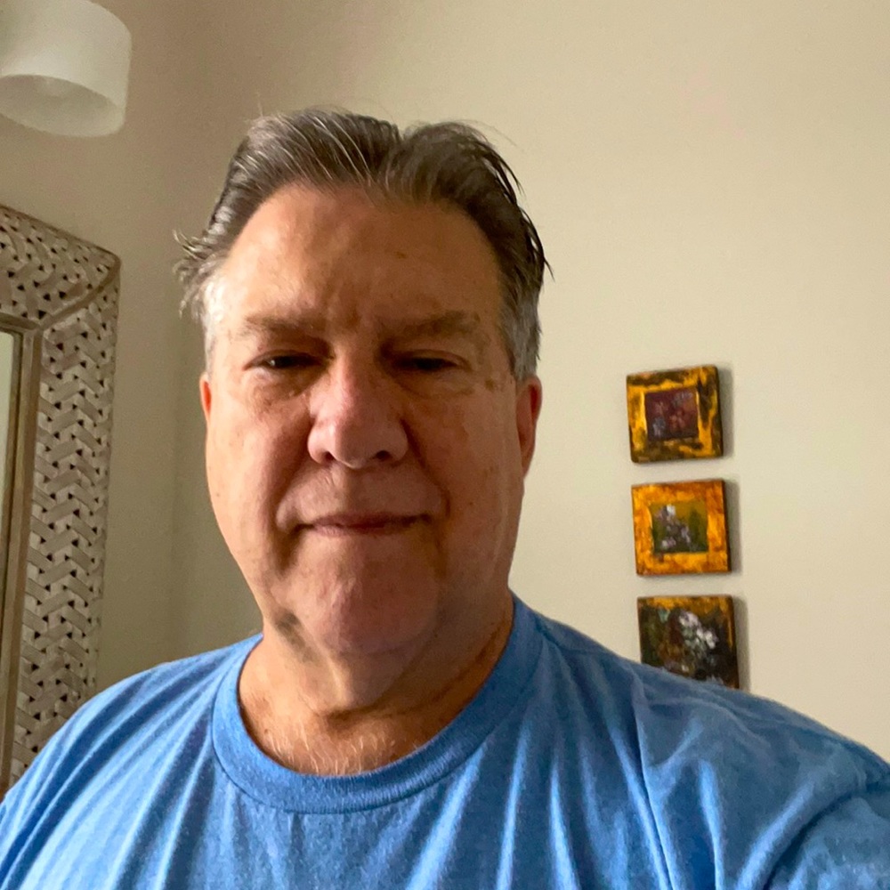 Meet your Posher, Carlos